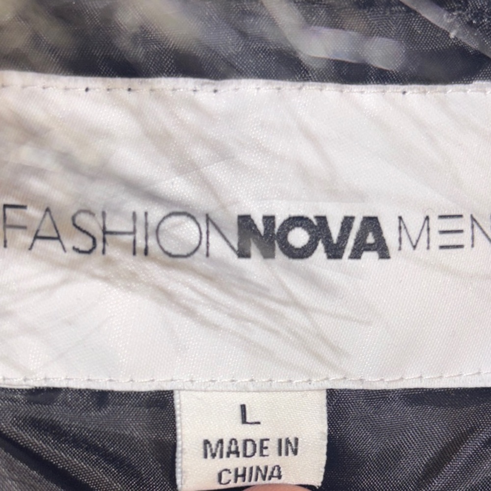 Fashion Nova Black Jacket with Fur Hood - Picture 3 of 3